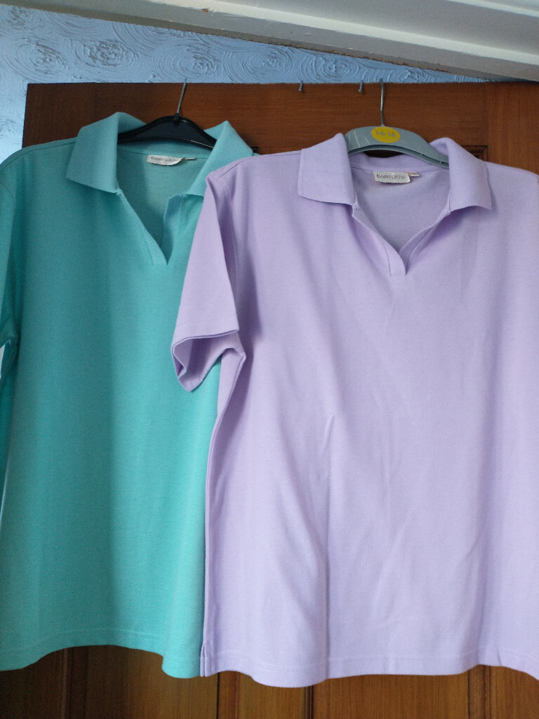 Ladies t-shirts. (2) Bonmarche. Medium 